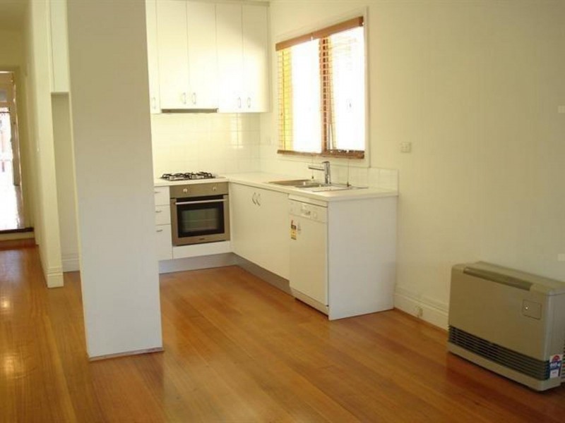 70 Palmerston Cres, South Melbourne VIC 3205