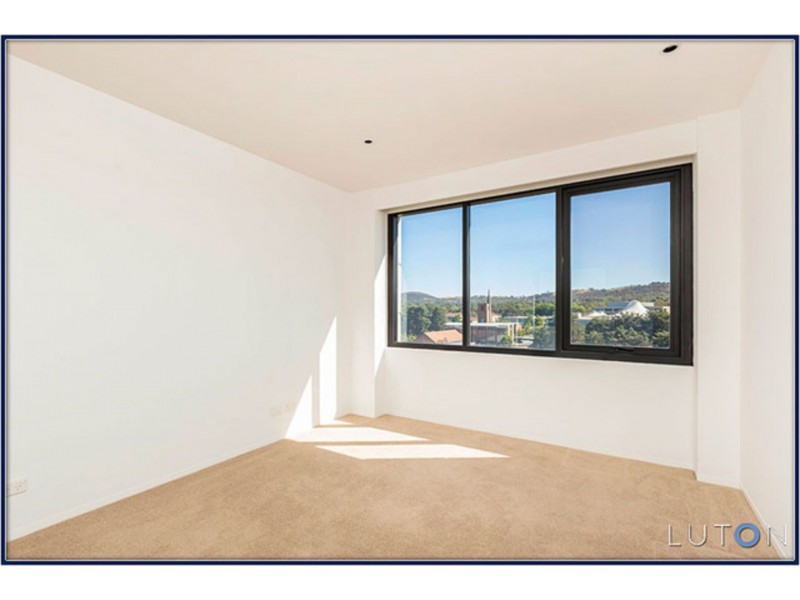 16/11 Sydney Ave, Barton ACT 2600