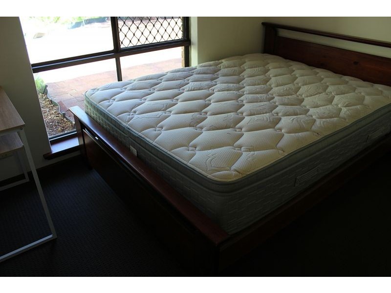 3/3 Bowra Ave, Woodlands WA 6018