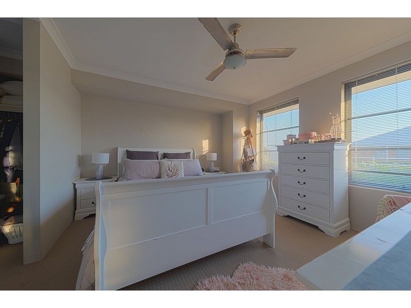 13 Niabell Rd, Caversham WA 6055