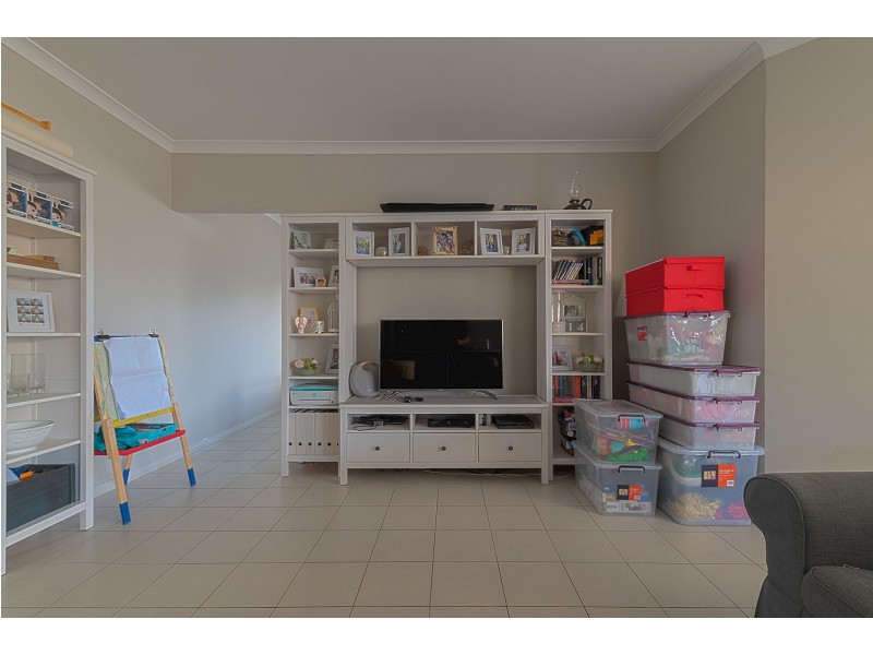 13 Niabell Rd, Caversham WA 6055