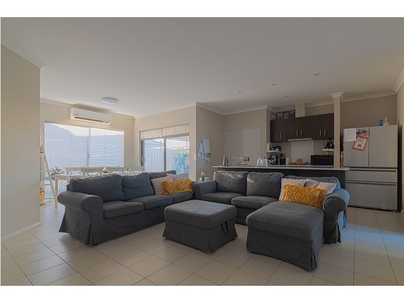 13 Niabell Rd, Caversham WA 6055