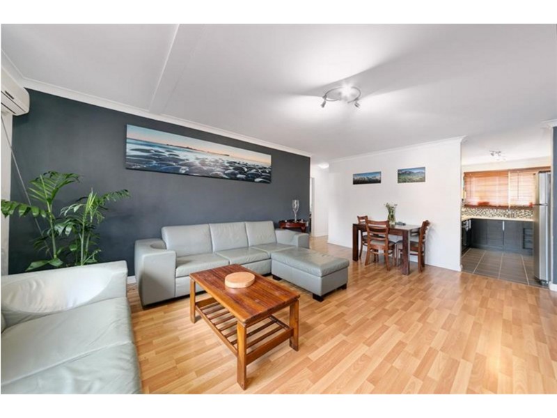 2/34 Macaulay St, Coorparoo QLD 4151