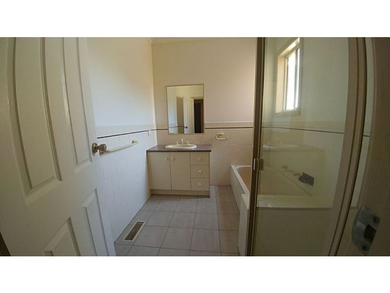 5 Stanworth Ct, Preston VIC 3072