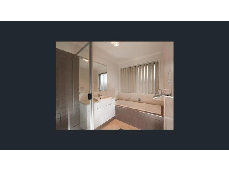 64 Central Green Dr, Narangba QLD 4504