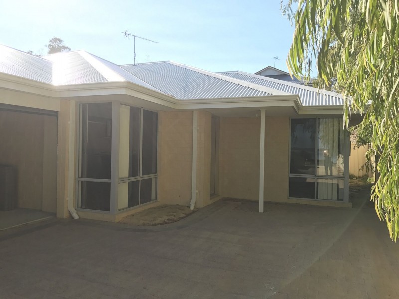 3/373 Old Coast Rd, Australind WA 6233