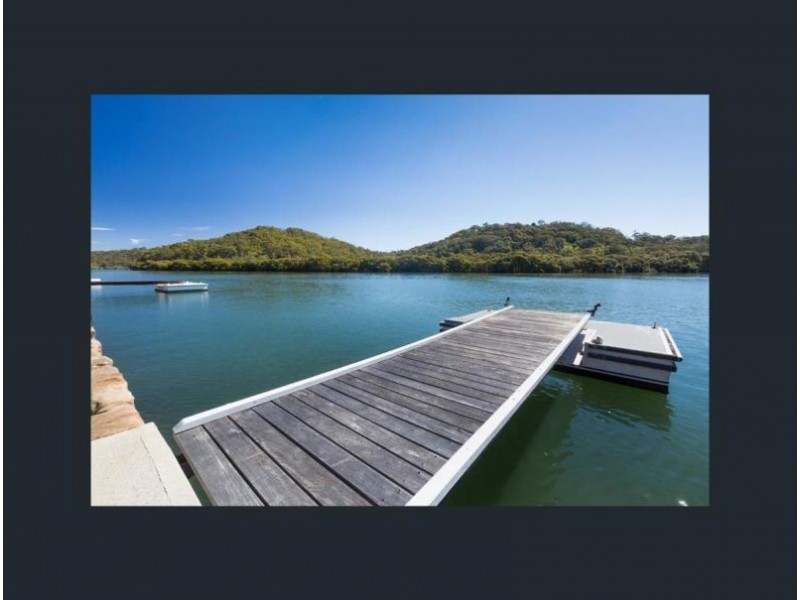 25 Wigens Ave, Como NSW 2226