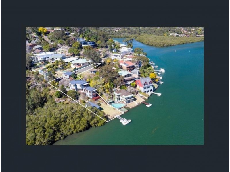 25 Wigens Ave, Como NSW 2226