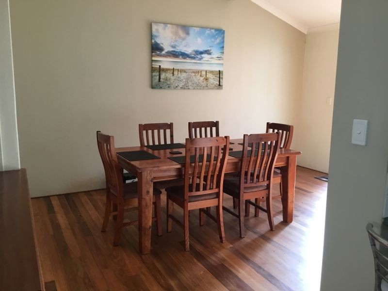 24 Daydream Plza, Halls Head WA 6210