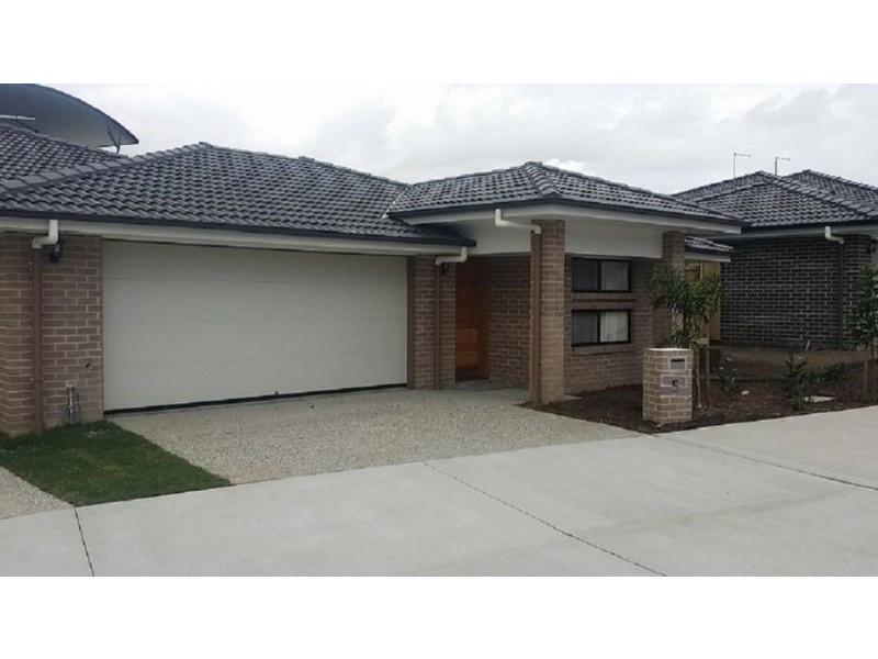 1/19 Ridgemont St, Upper Coomera QLD 4209