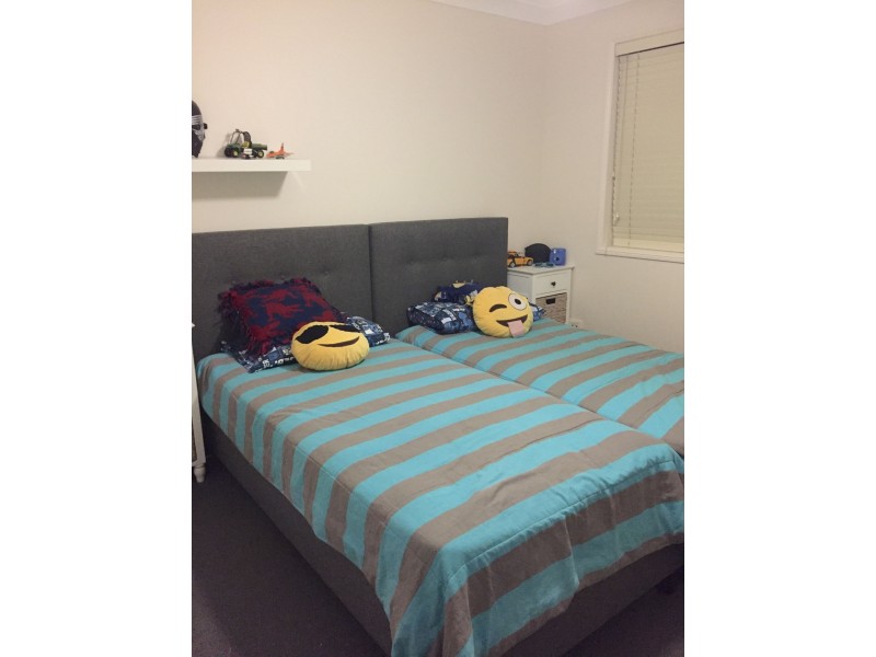 10 Greenway Pl, Mountain Creek QLD 4557