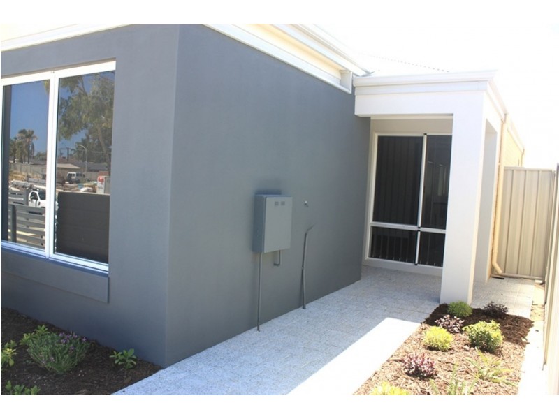 74 Revitalise Cct, Craigie WA 6025