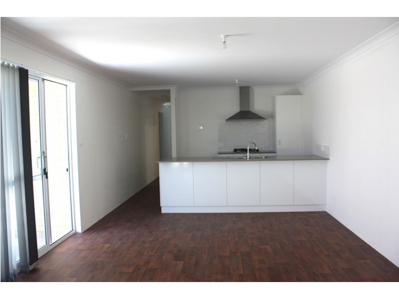 74 Revitalise Cct, Craigie WA 6025