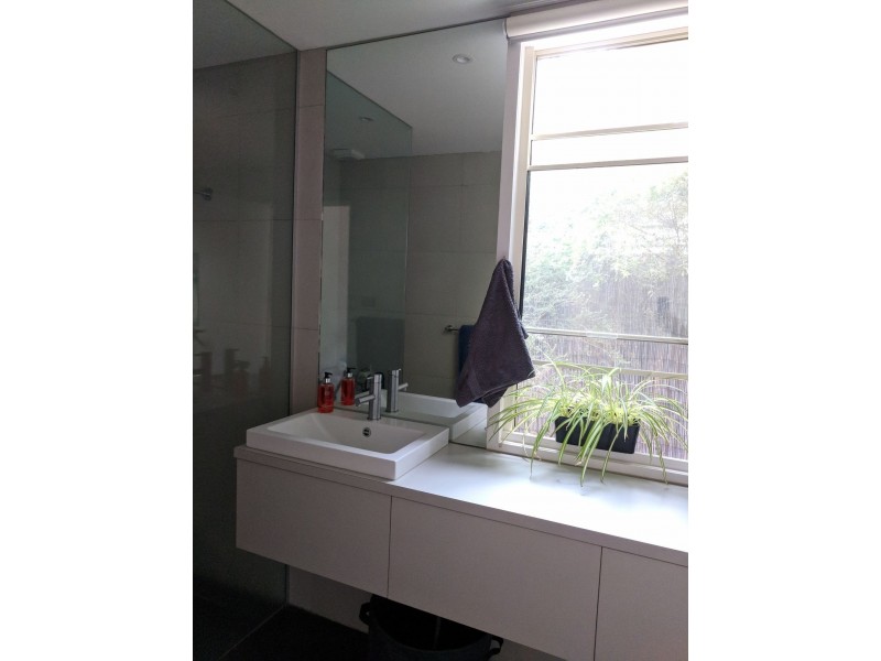 94 Lydia St, Brunswick VIC 3056