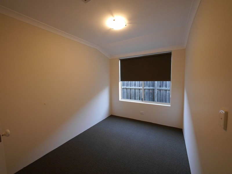 98 Vaucluse Cres, Ellenbrook WA 6069