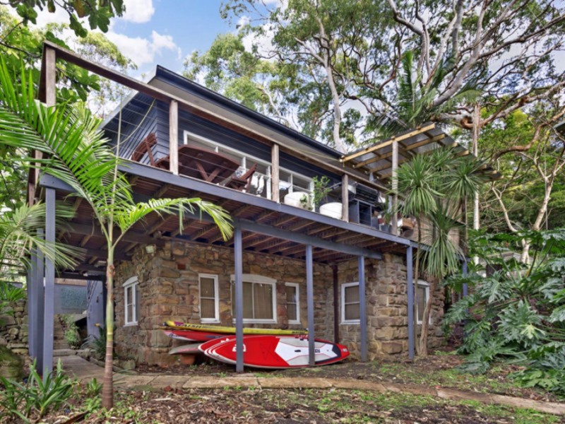 2b Powder Works Rd, North Narrabeen NSW 2101