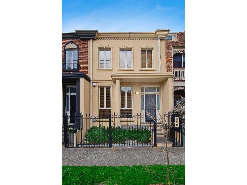 8a Surrey Rd, South Yarra VIC 3141