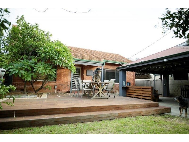 146 Odin Rd, Innaloo WA 6018