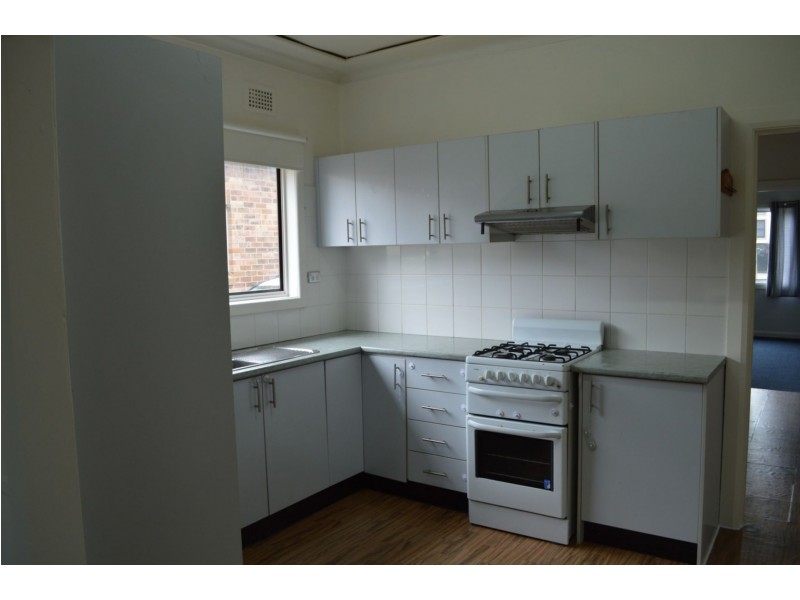 17 Patten Ave, Merrylands NSW 2160