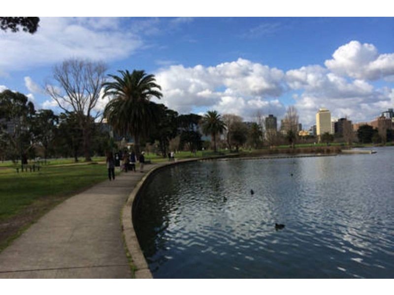 914/74 Queens Rd, Melbourne VIC 3004