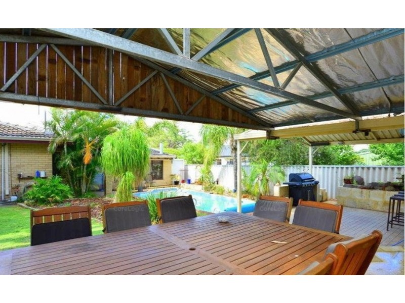 17 Lennox Pl, Hamersley WA 6022