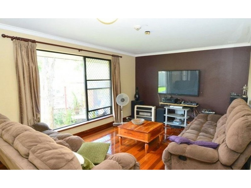 17 Lennox Pl, Hamersley WA 6022