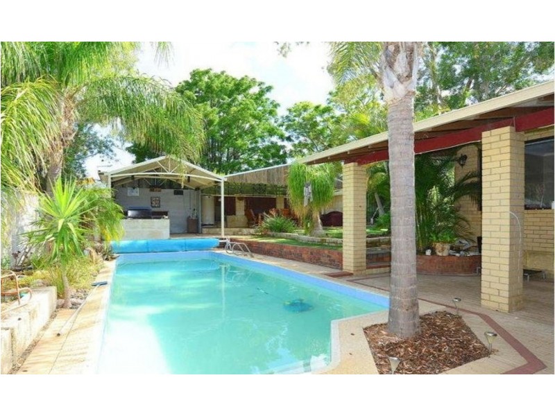 17 Lennox Pl, Hamersley WA 6022