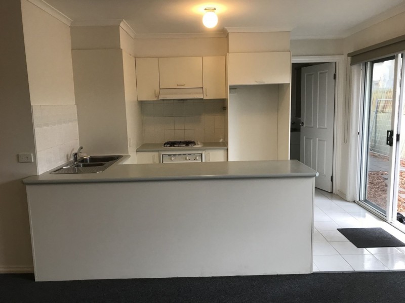 2/141 Elm St, Northcote VIC 3070