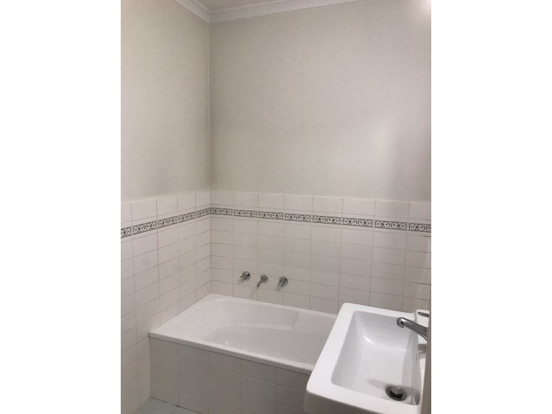 2/141 Elm St, Northcote VIC 3070