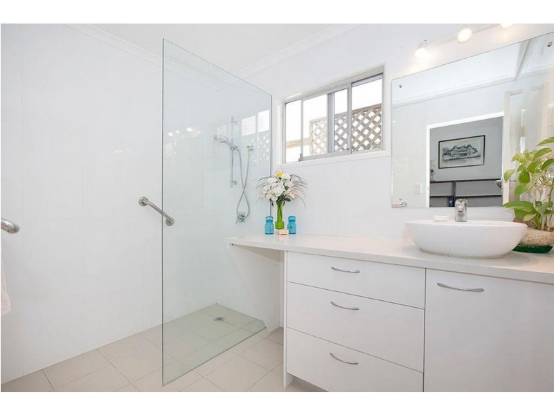 7 Cliffdale Ave, Deception Bay QLD 4508