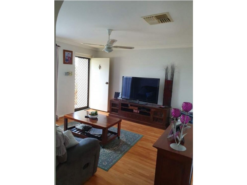 3/5 Colby Way, Thornlie WA 6108