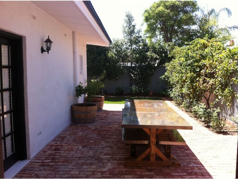 2 Belgrave Ct, Parkside SA 5063