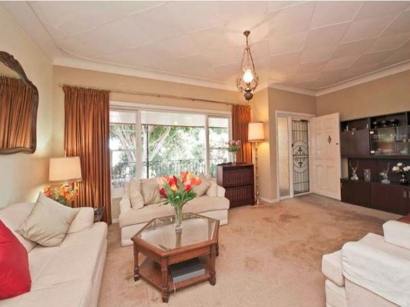 88 Paramatta Rd, Doubleview WA 6018