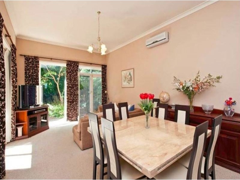 88 Paramatta Rd, Doubleview WA 6018