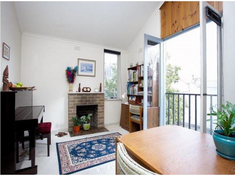 6/2-10 Earl St, Carlton North VIC 3054