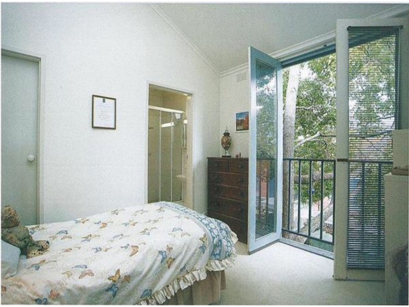 6/2-10 Earl St, Carlton North VIC 3054