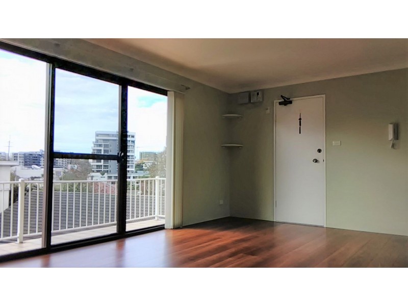 4/1 New Dapto Rd, Wollongong NSW 2500