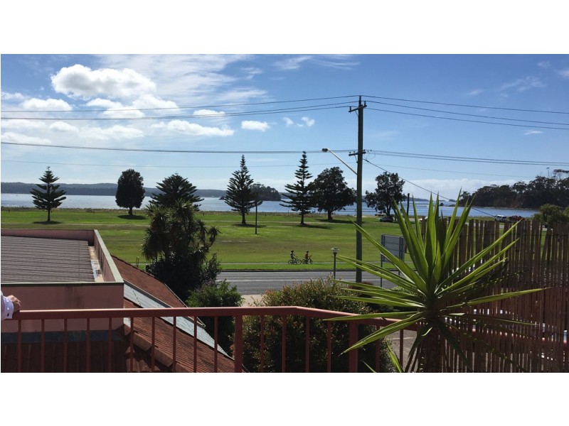4/212 Beach Rd, Batehaven NSW 2536