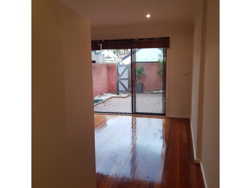 304 Esplanade East, Port Melbourne VIC 3207