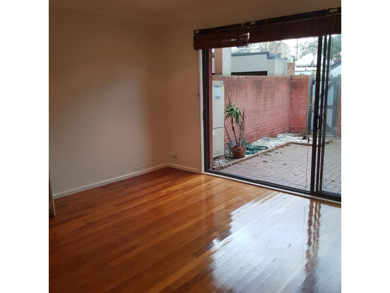 304 Esplanade East, Port Melbourne VIC 3207