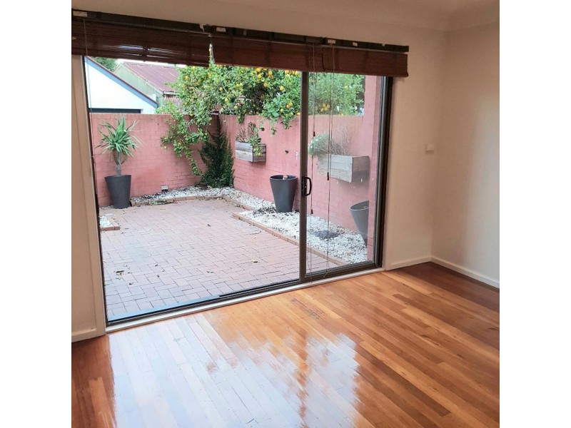 304 Esplanade East, Port Melbourne VIC 3207