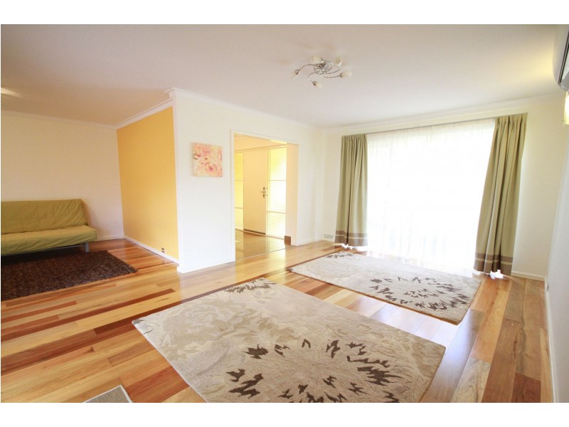 11 Mcwhae Rd, Hillarys WA 6025