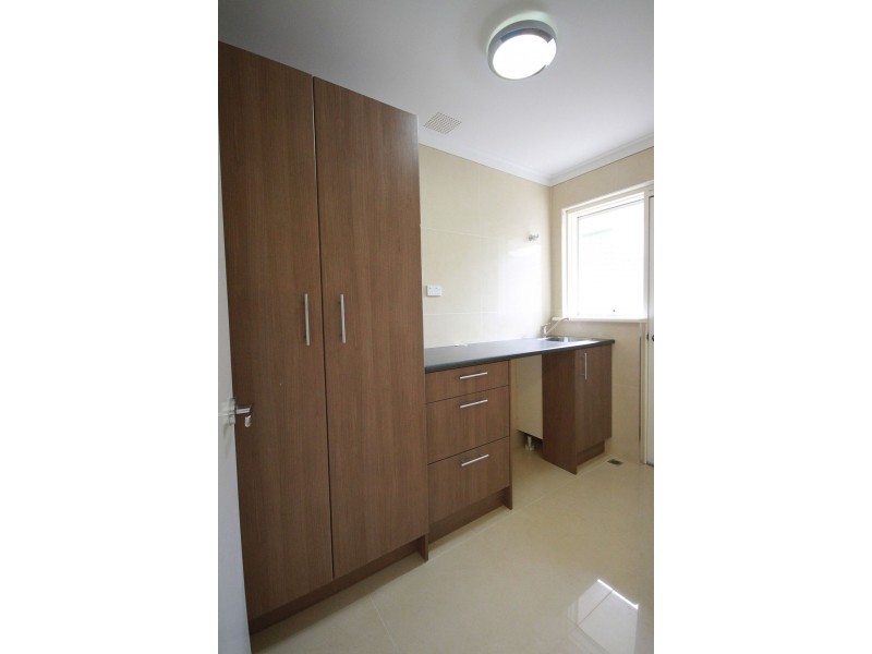 11 Mcwhae Rd, Hillarys WA 6025