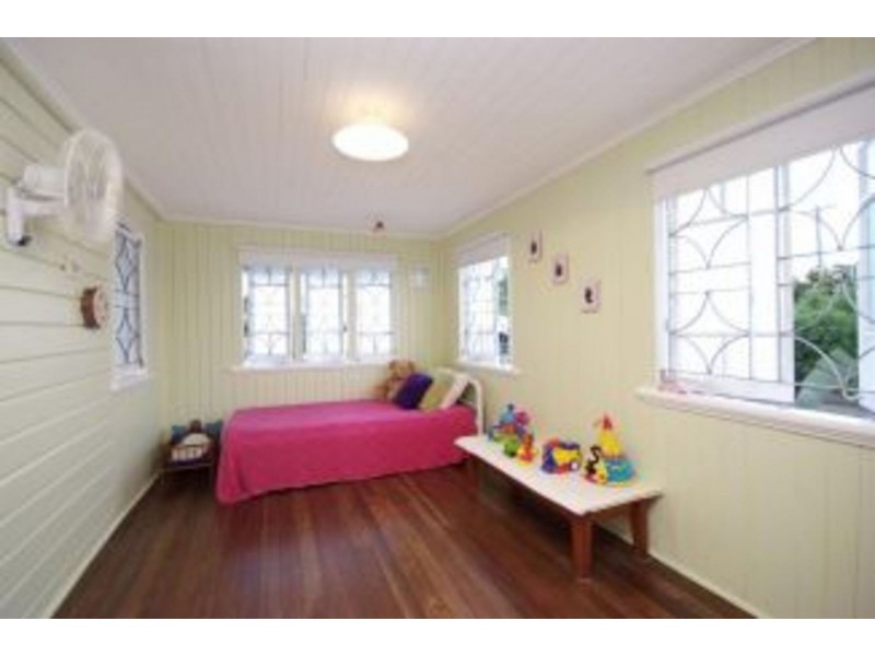 20 Morehead St, Bungalow QLD 4870