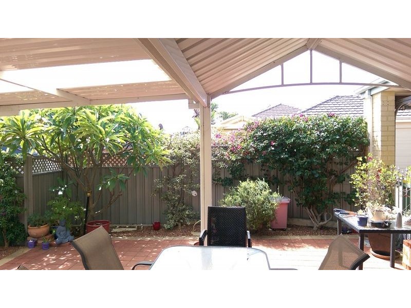 15 Lambeth Cir, Wellard WA 6170