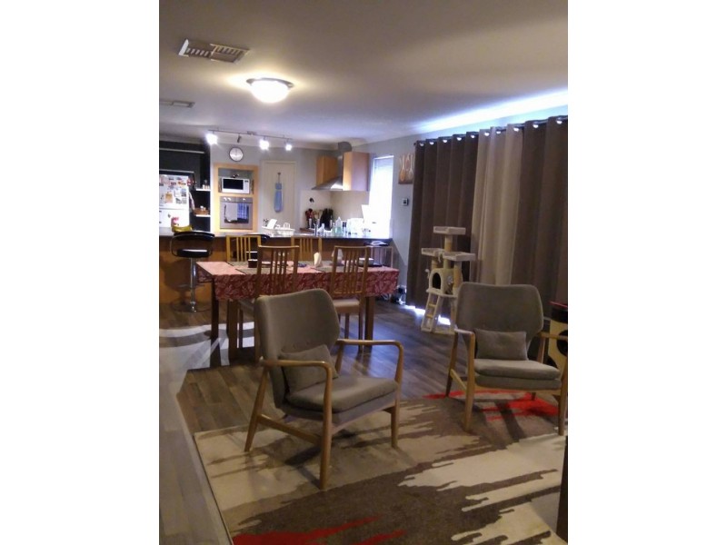 15 Lambeth Cir, Wellard WA 6170