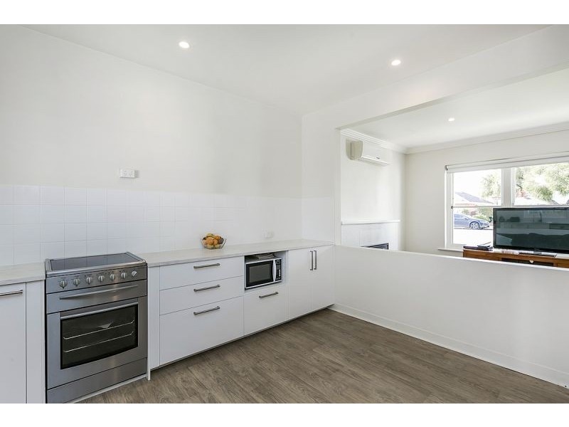 8 Swinburne Ave, Plympton Park SA 5038
