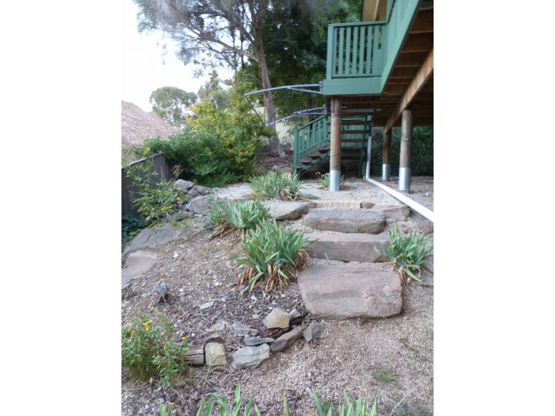 27 Singer Dr, Happy Valley SA 5159