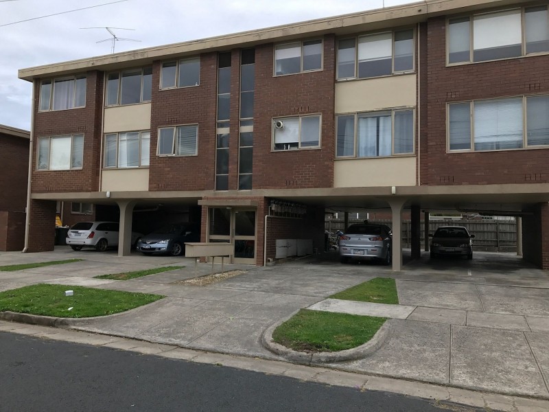 1158 Dandenong Rd, Carnegie VIC 3163