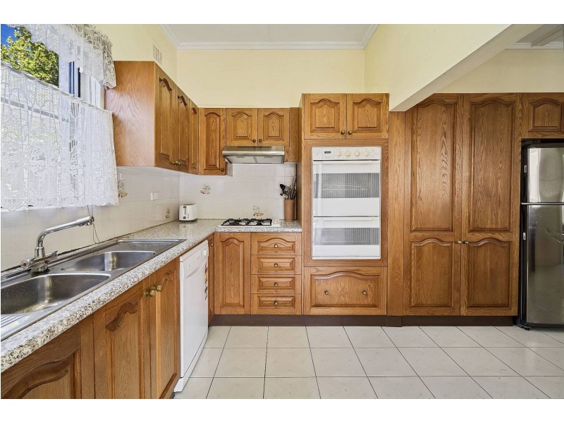 113 Victoria Ave, Chatswood NSW 2067